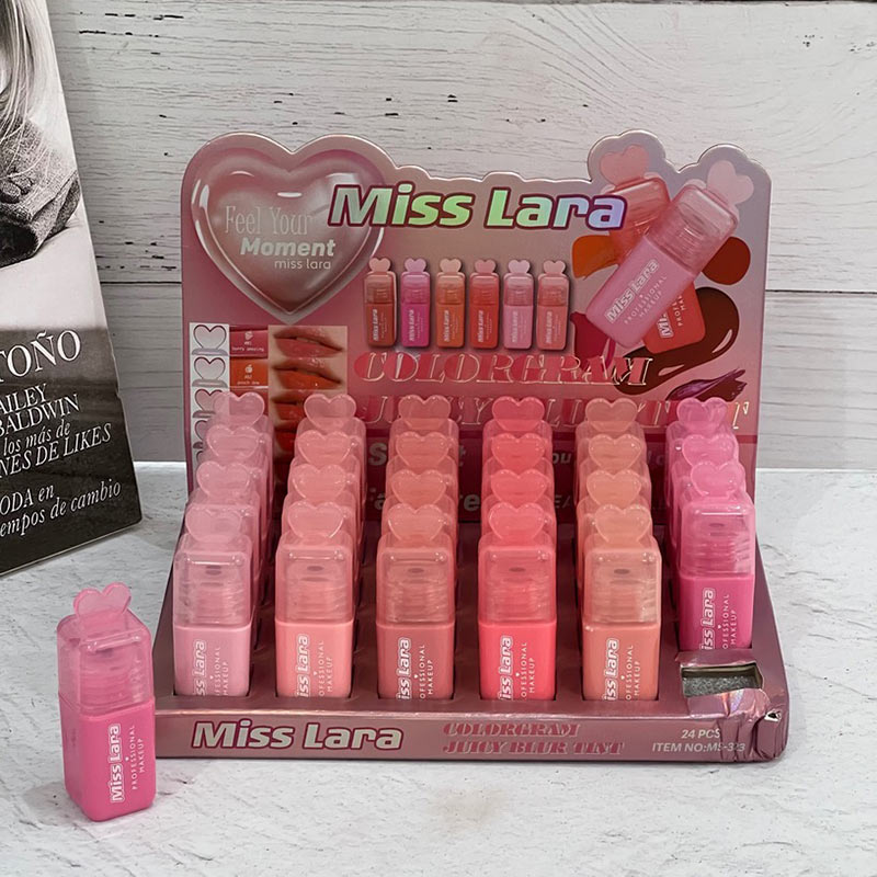 رژ خیس درب قلبی میس لارا کد Ms - 323